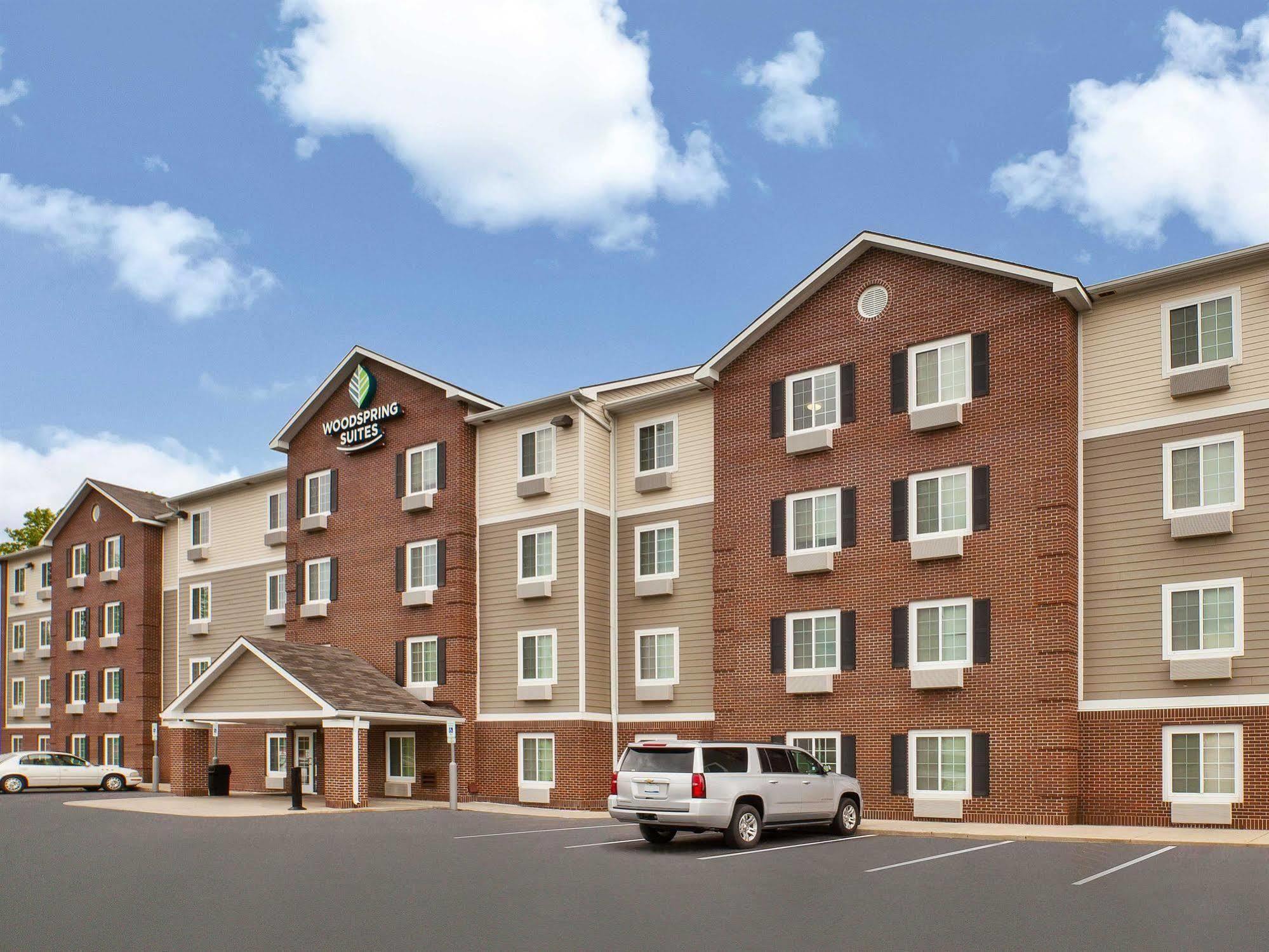 Woodspring Suites Holland - Grand Rapids Exterior foto